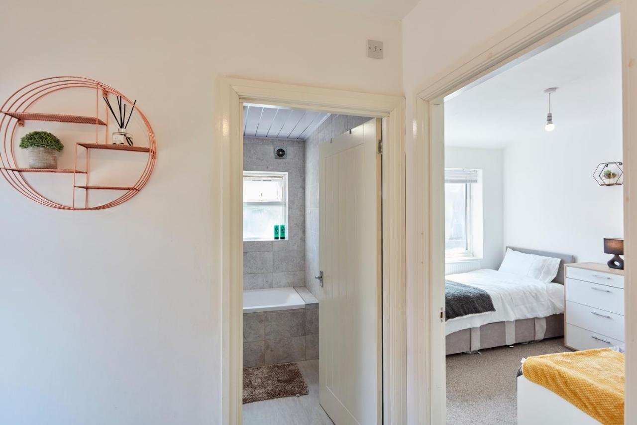 Spacious Close To Centre Location Apartment Leeds (West Yorkshire)